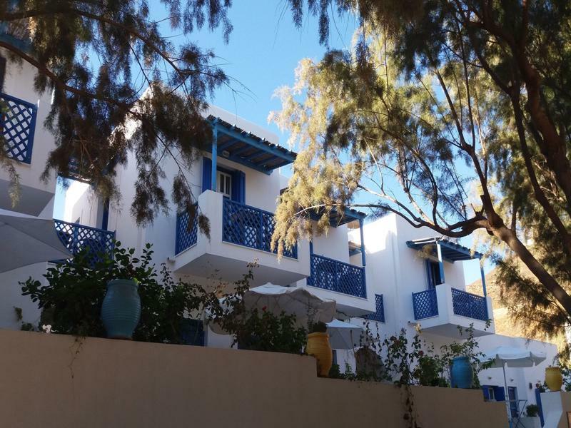 Maganas Hotel Livadi  Extérieur photo